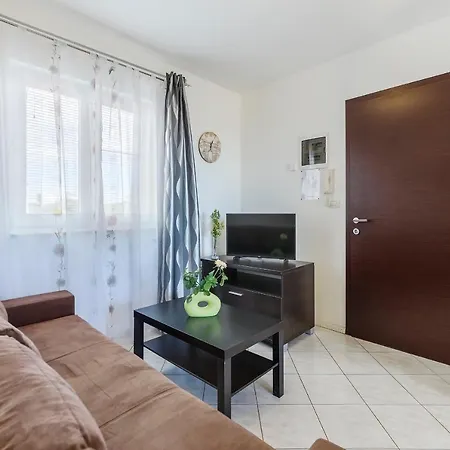 Apartament Bicikleta Istra Peroj